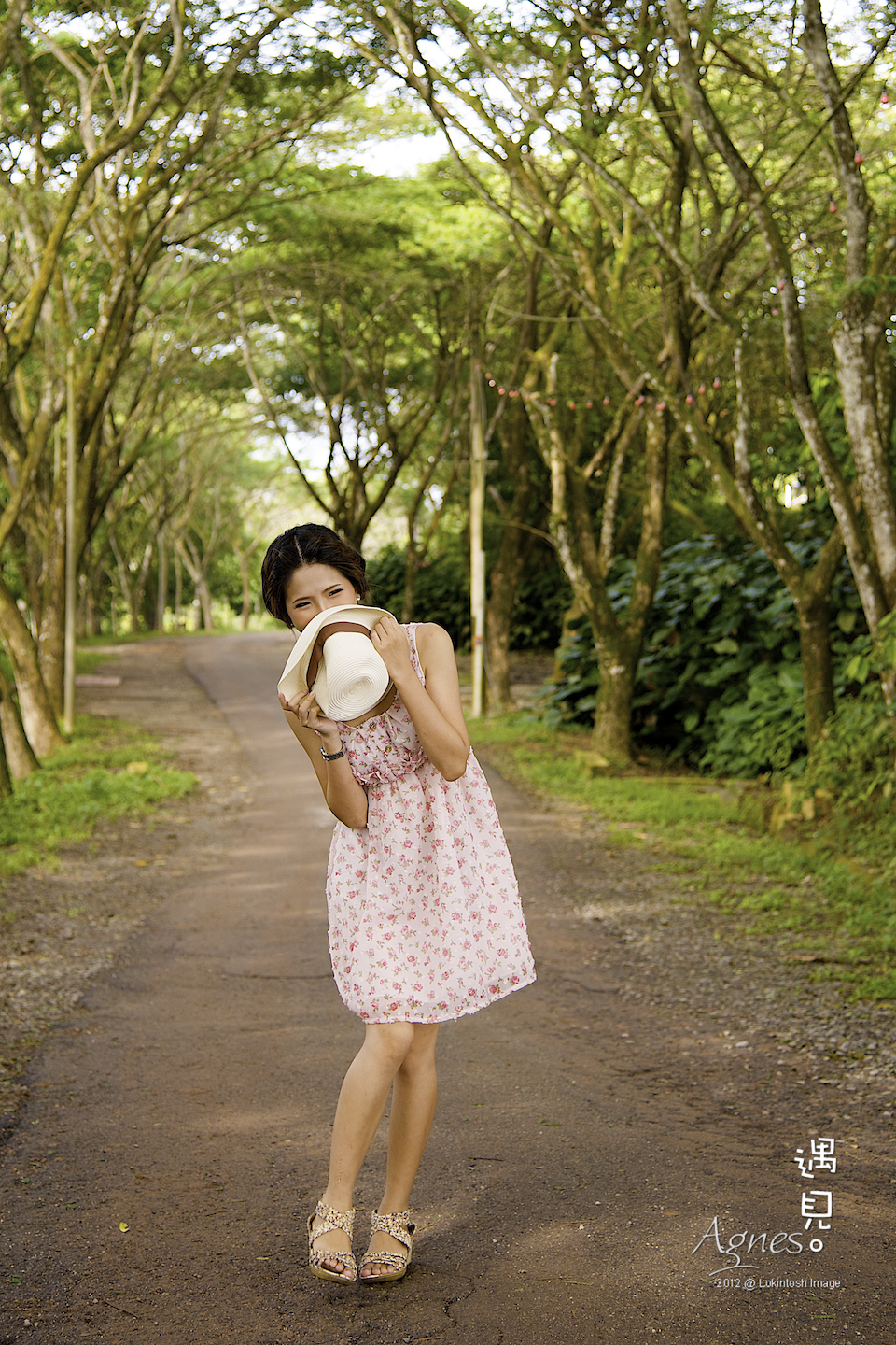 http://www.lokkerkhwang.com/agnes/63.jpg