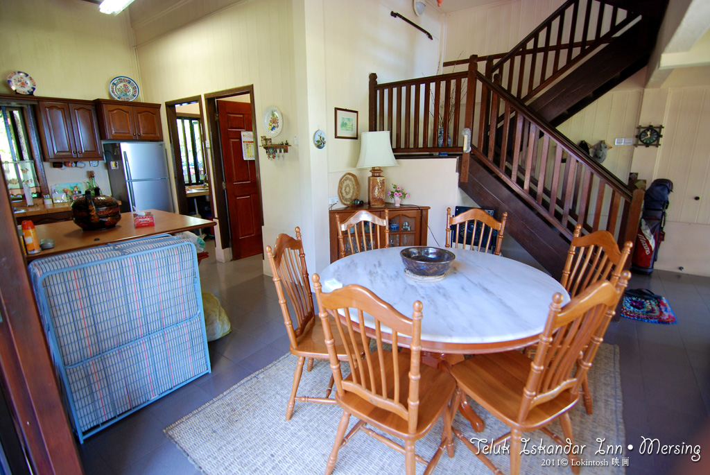 http://www.lokkerkhwang.com/teluk_iskandar_inn/07.jpg