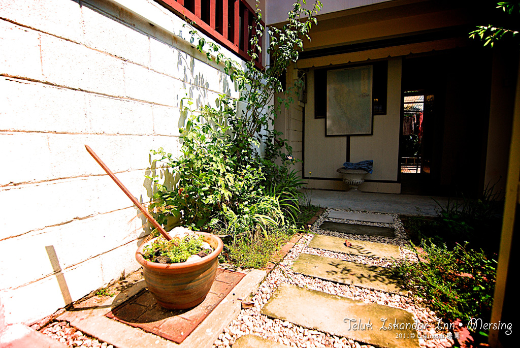 http://www.lokkerkhwang.com/teluk_iskandar_inn/17.jpg